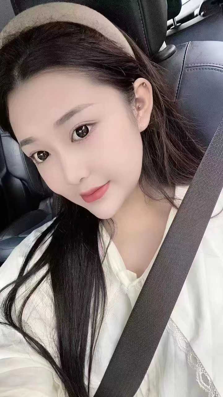 年轻颜值高 非常不错