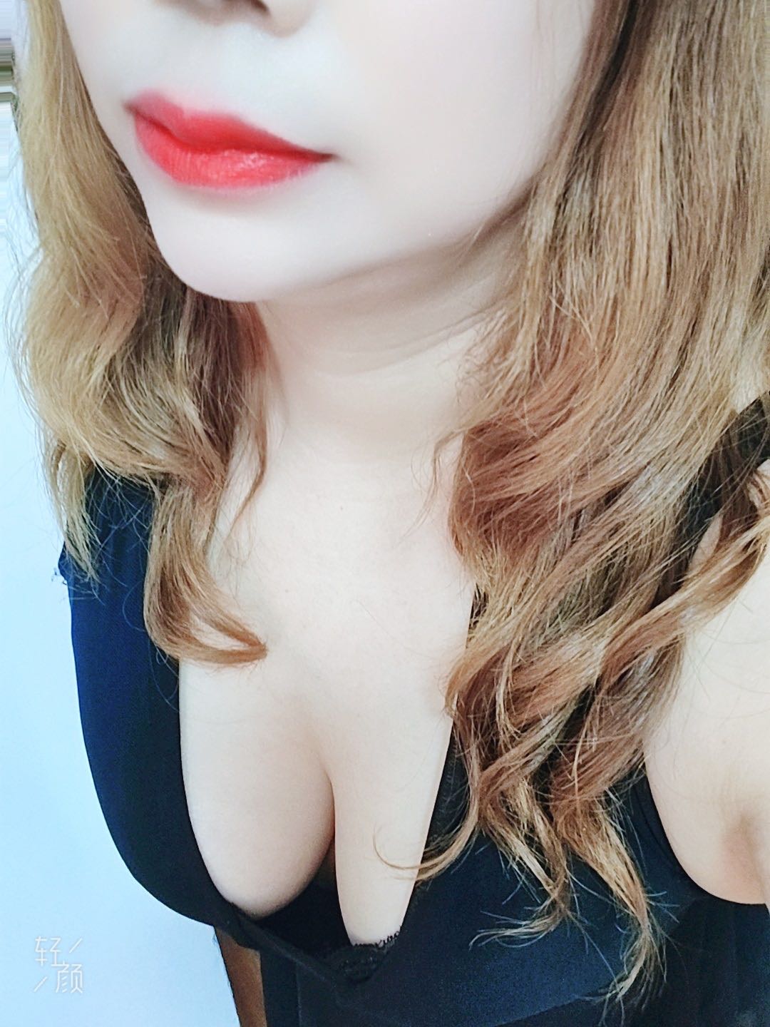 后入极品大屁股小姐姐