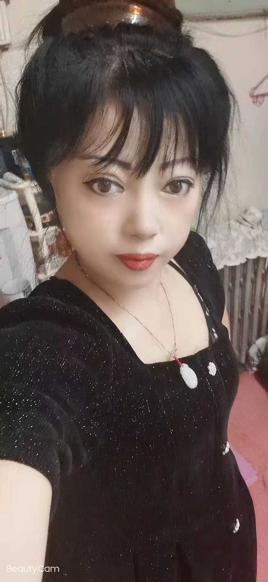 聊了会天，很会说话