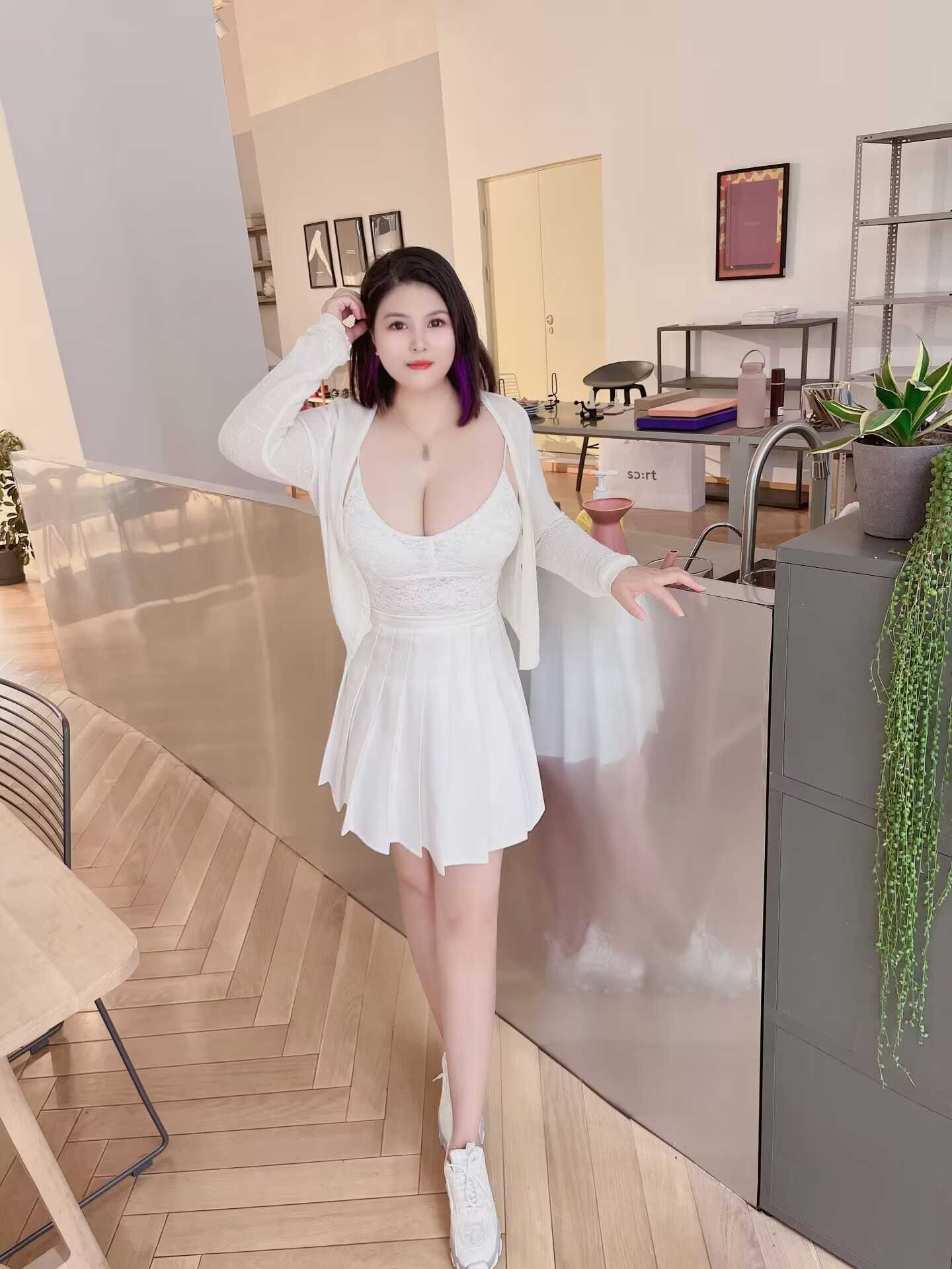 北门巨乳g杯少妇