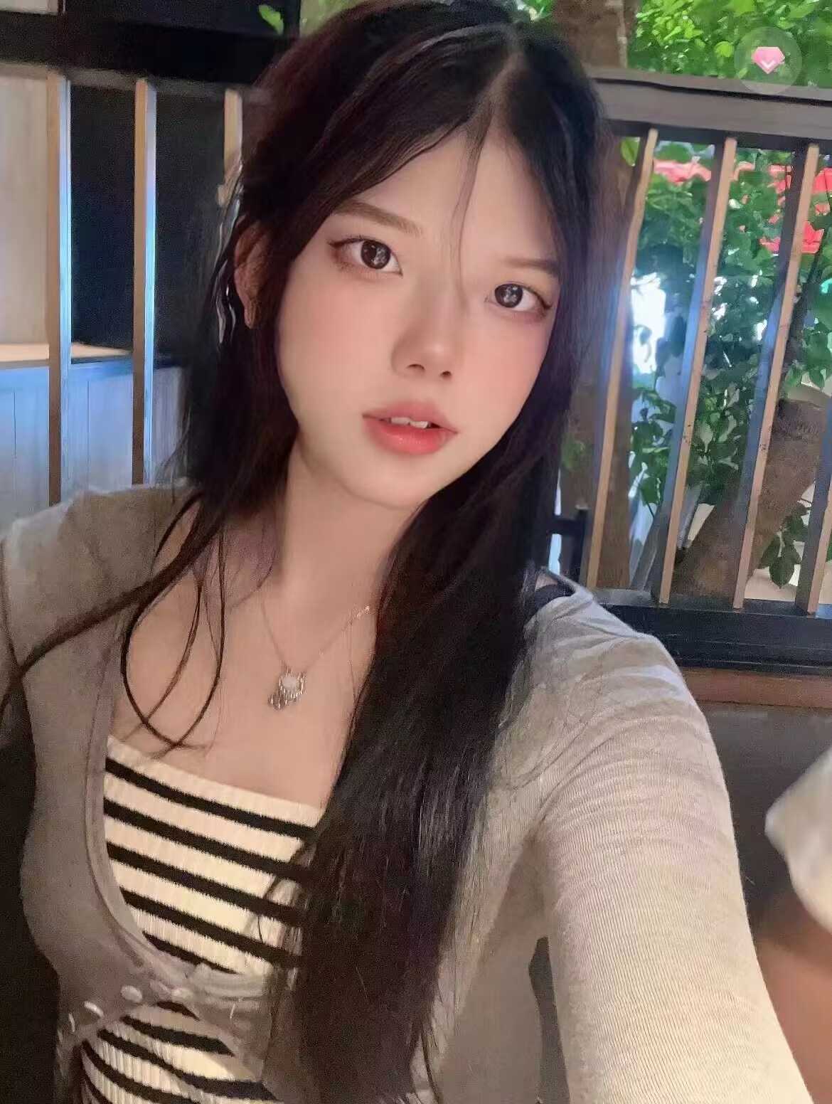 天河销魂小嫩妹子