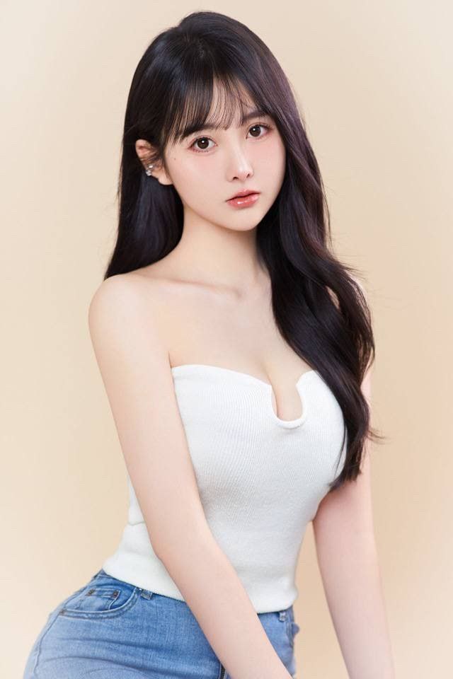 个人兼职的大学妹子