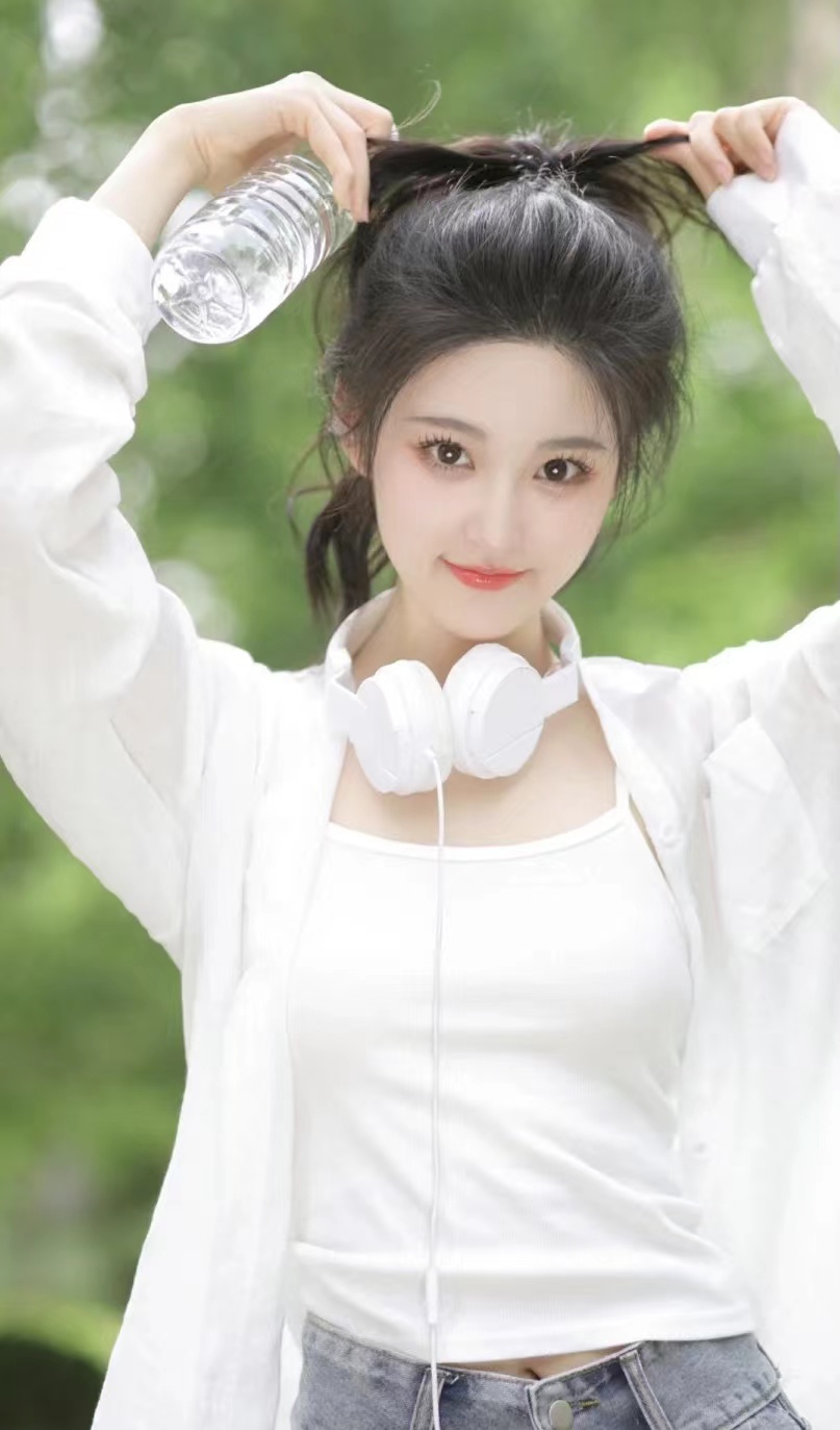 真实02年兼职学生