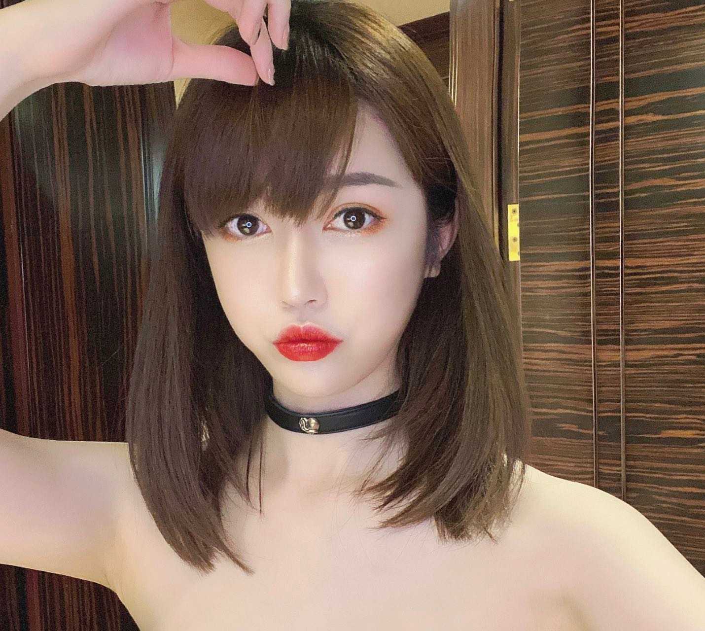 绝顶优质美女一枚