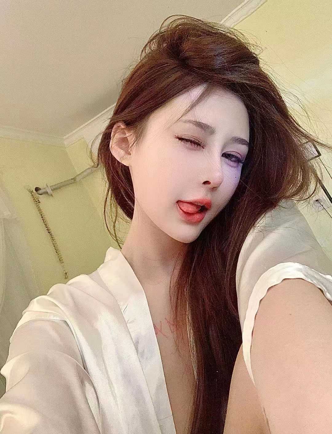 丰台极品嫩模茜茜