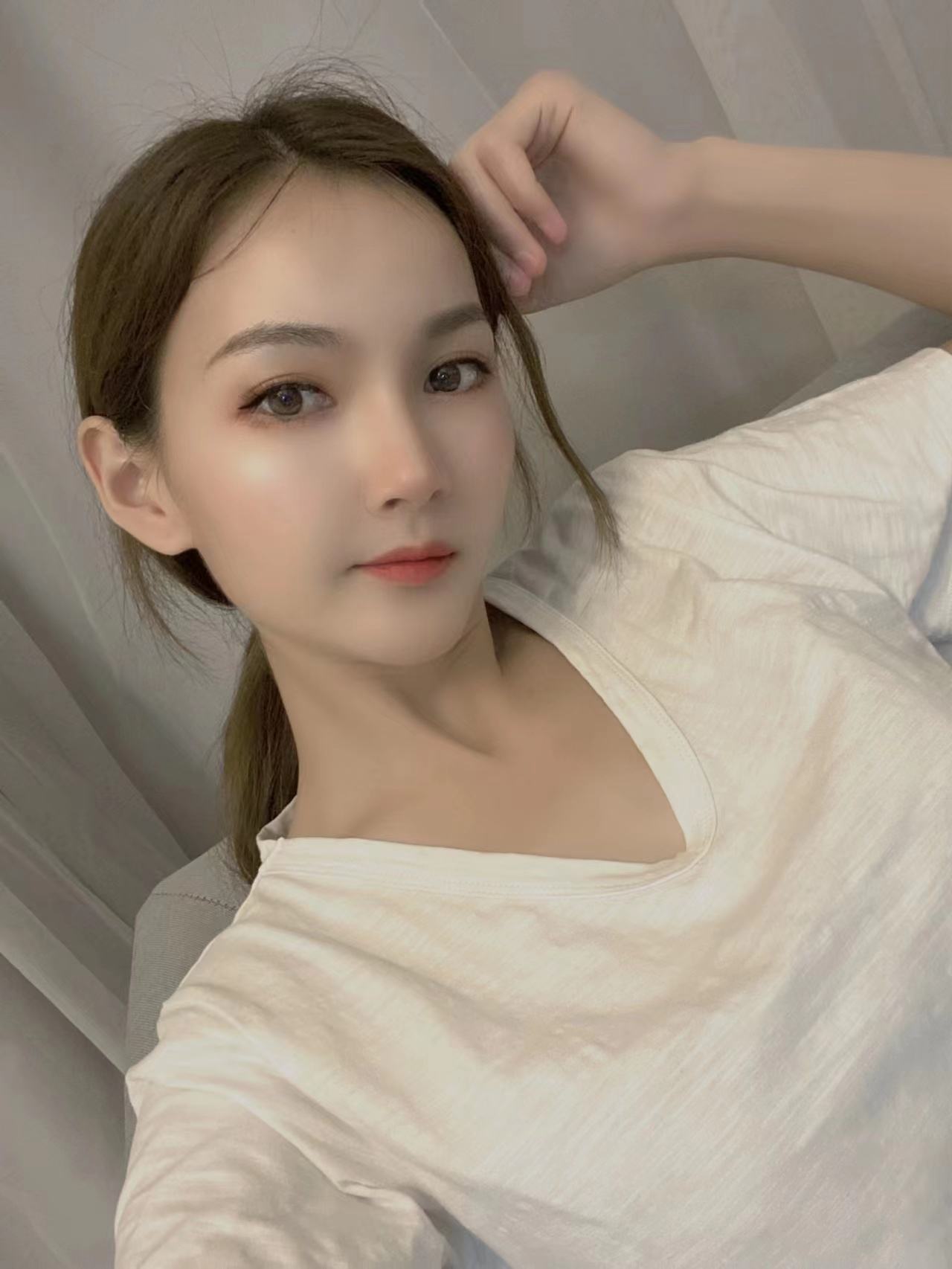 天河大长腿佳佳