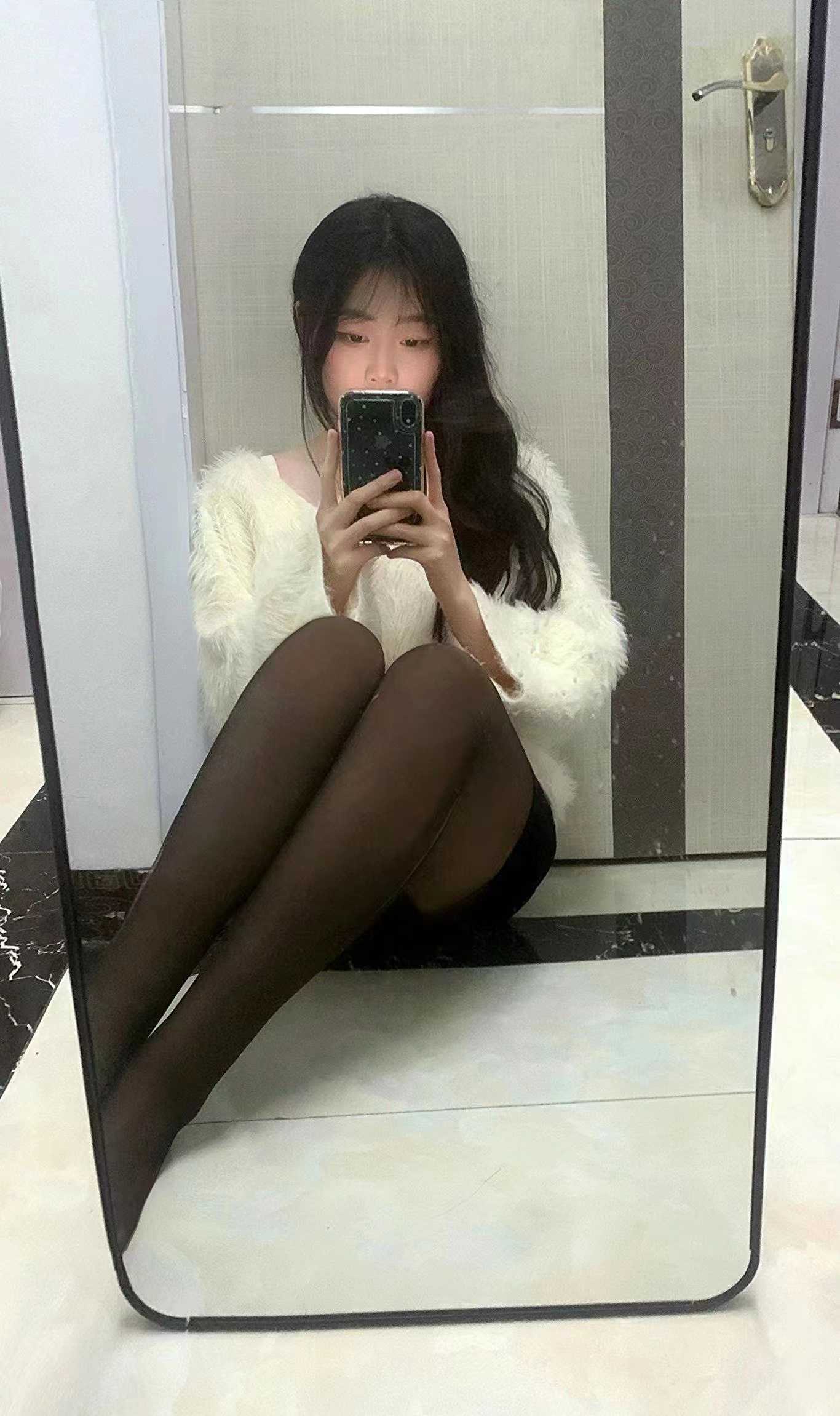 可盐可甜服务控的小姐姐