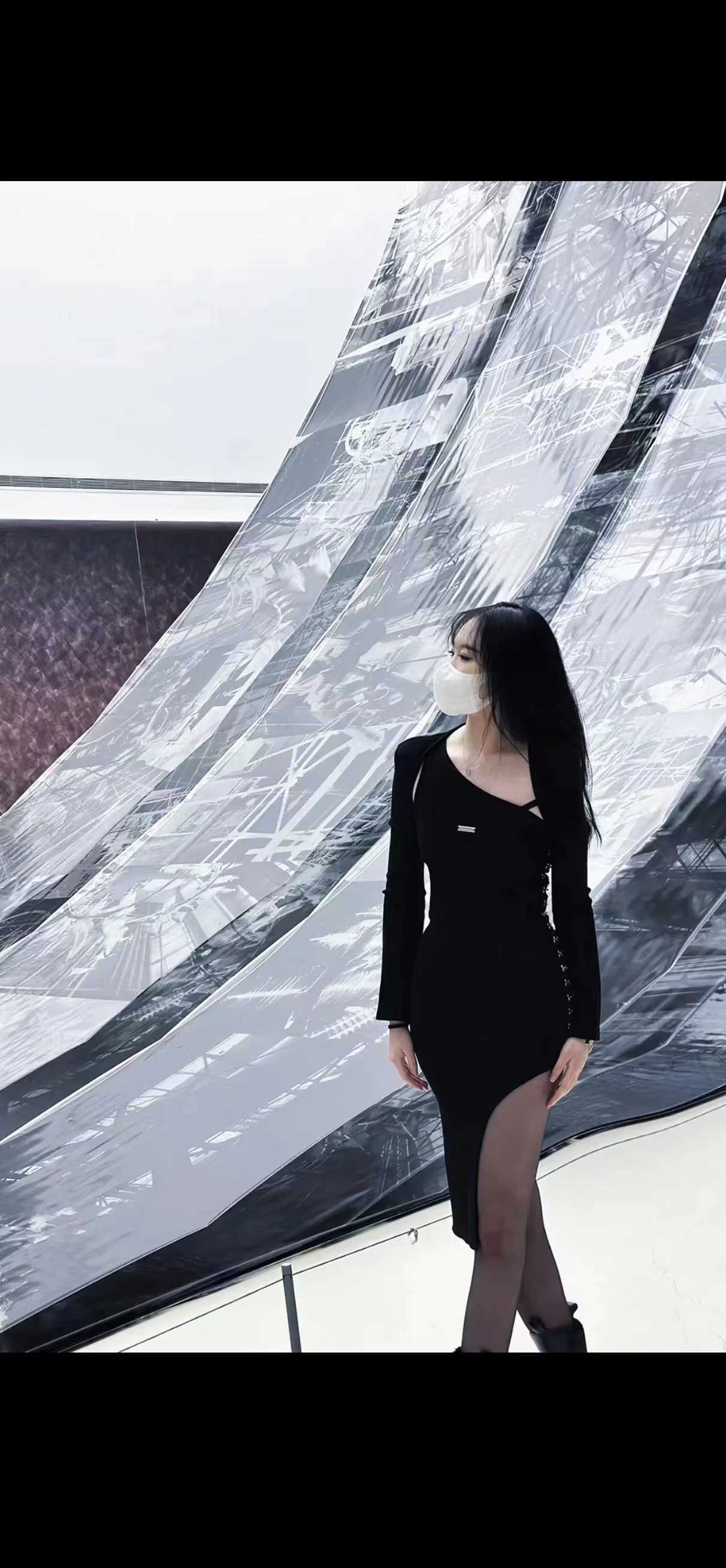 性感高挑美女，很有欲望