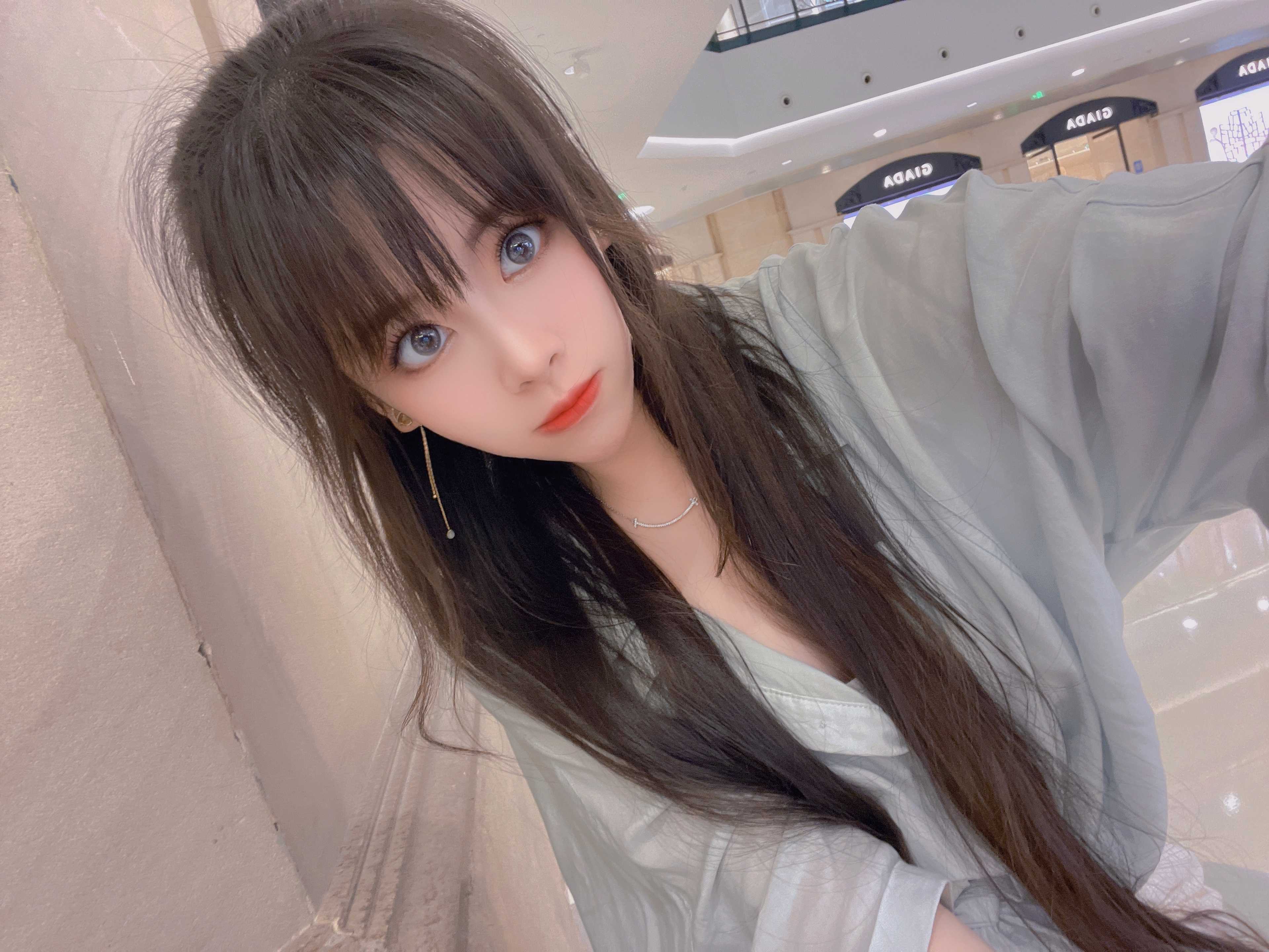 上海 宝山 有喜欢的哥哥可以联系我