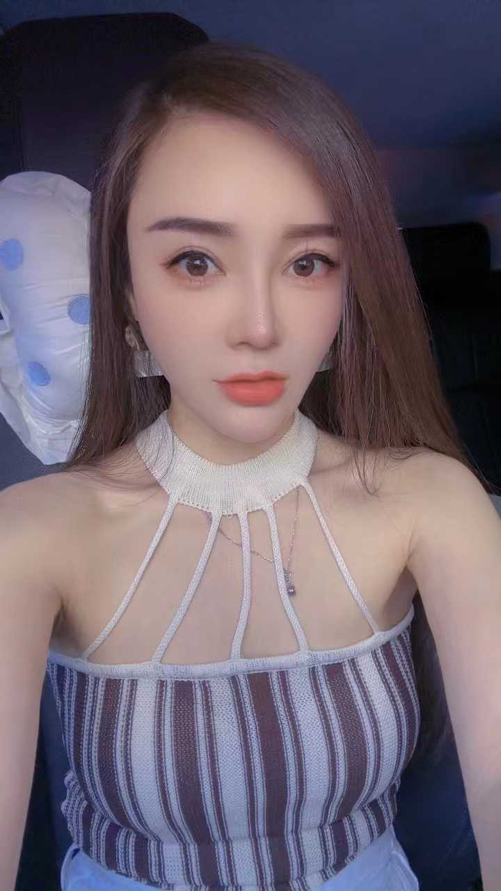 她越叫我越激动 服务态度真的不错