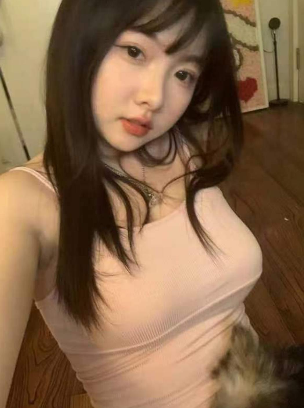 广州美臀奶妹妹