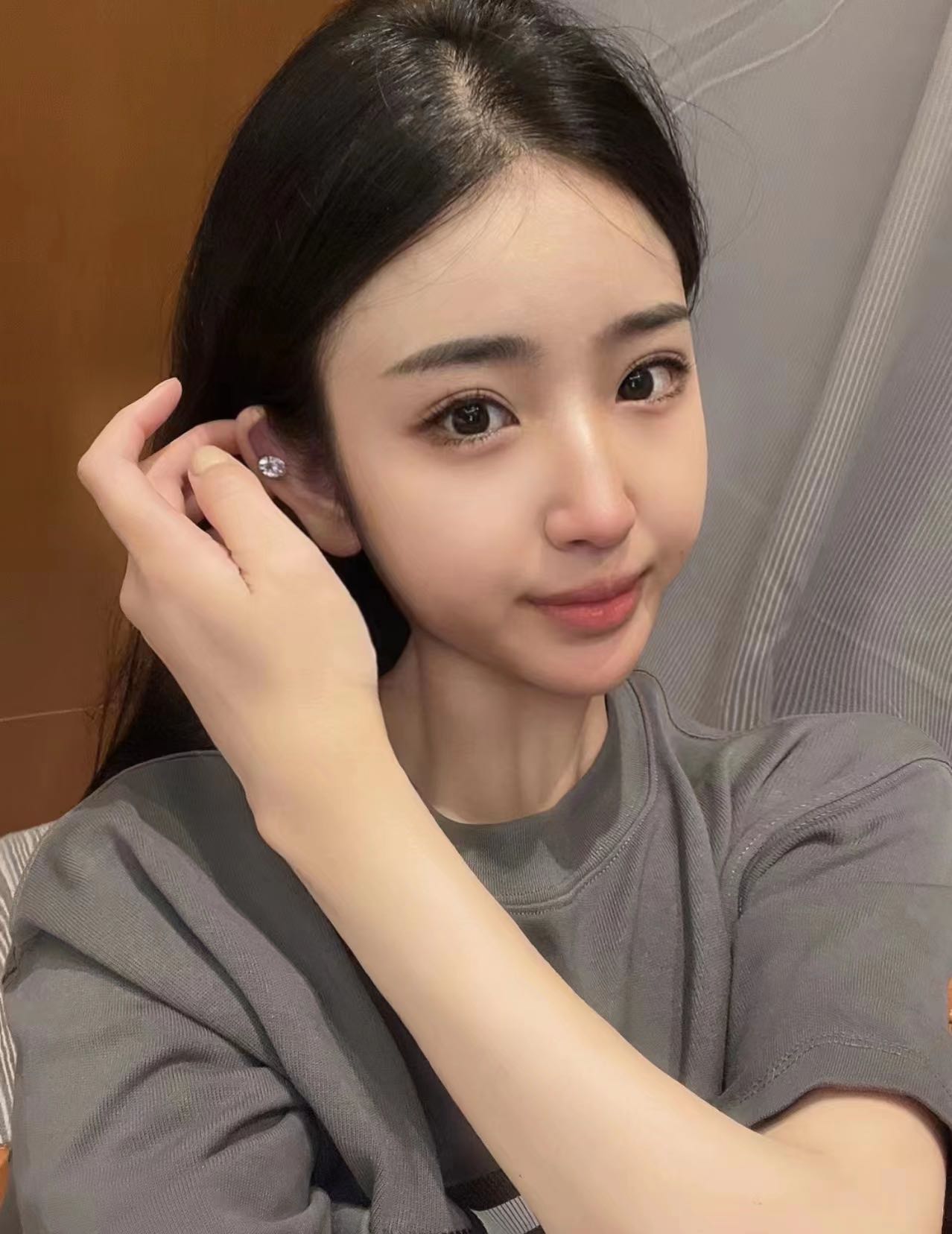 学生妹 身材好 兼职赚钱 ，想来的哥哥欢迎来体验，给你带来不一样的体验！