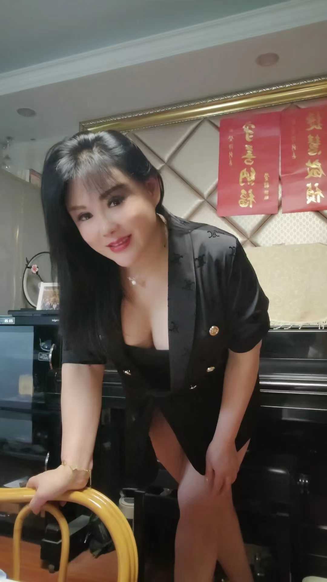 宝山熟女兼职
