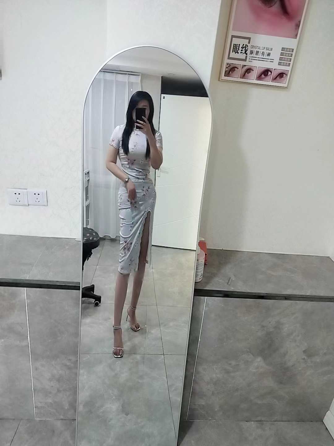 性感大长腿美女  够sao 性格开朗