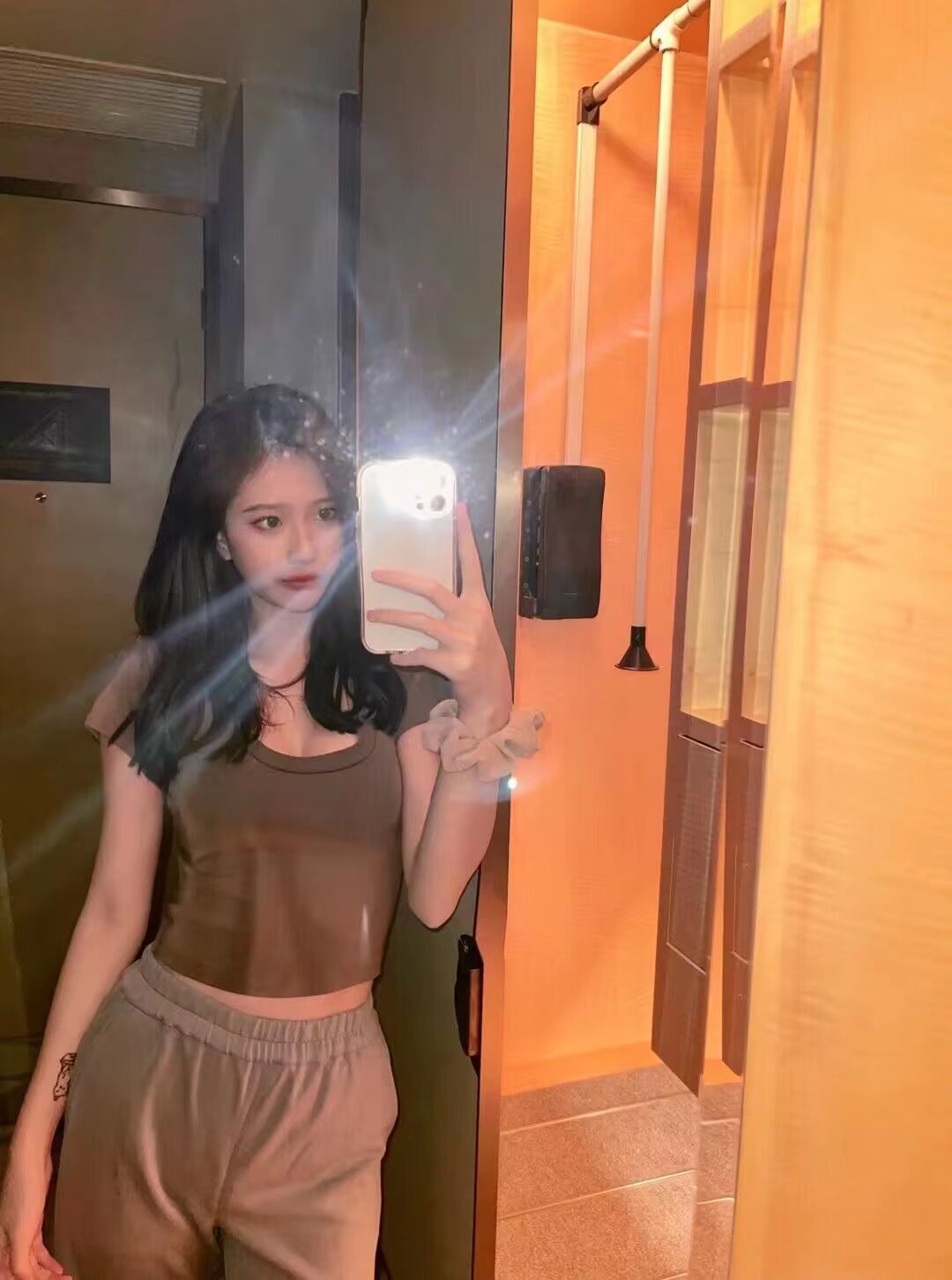 服务非常多，年轻极品