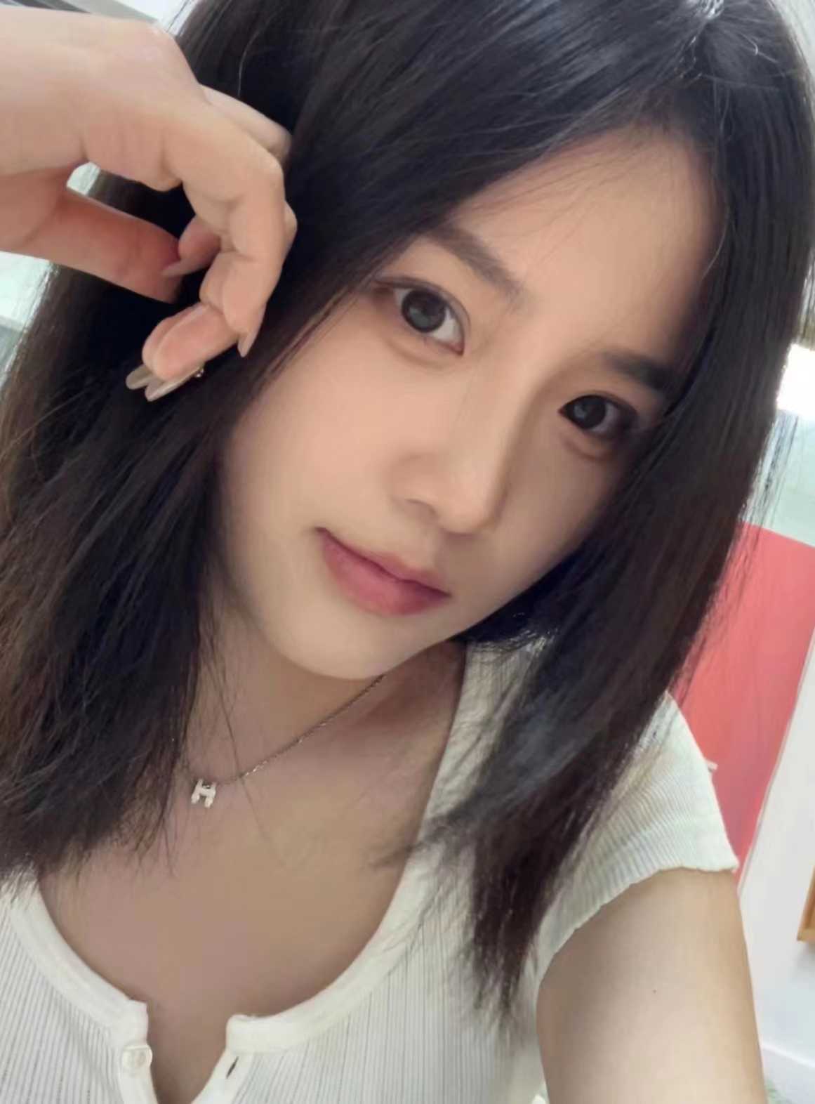 服务态度很好 口的很舒服