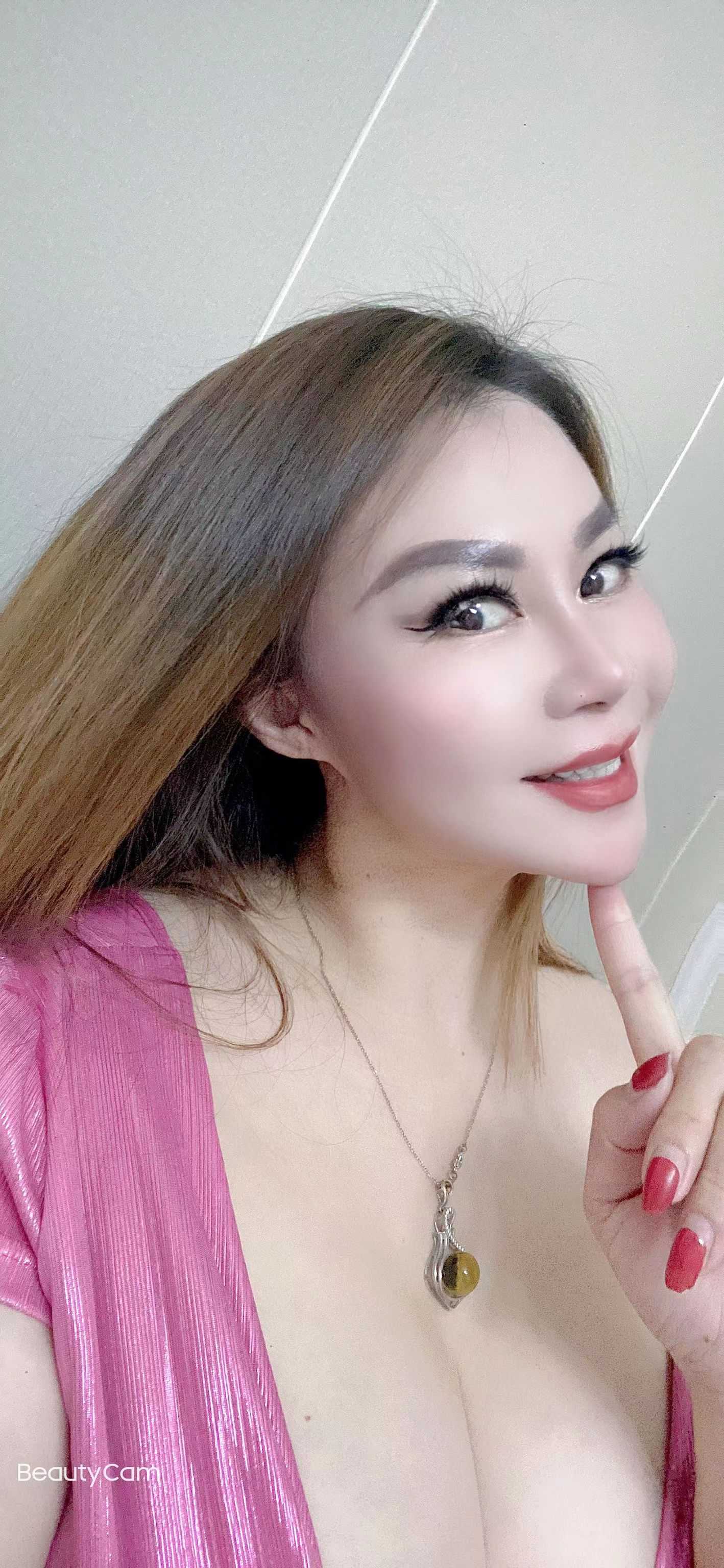 服务细致听话不机车的妹子