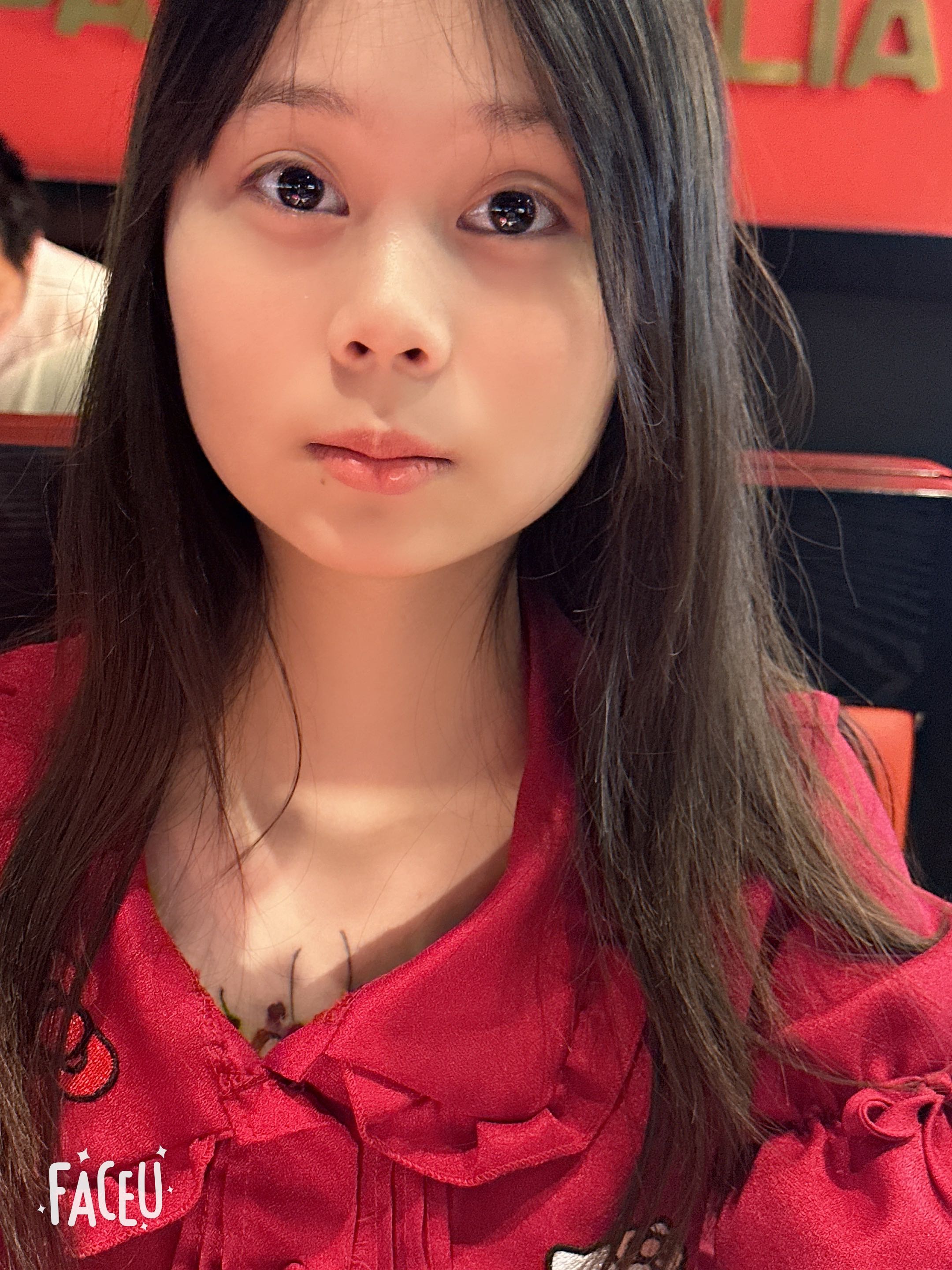 高颜值萝莉学妹