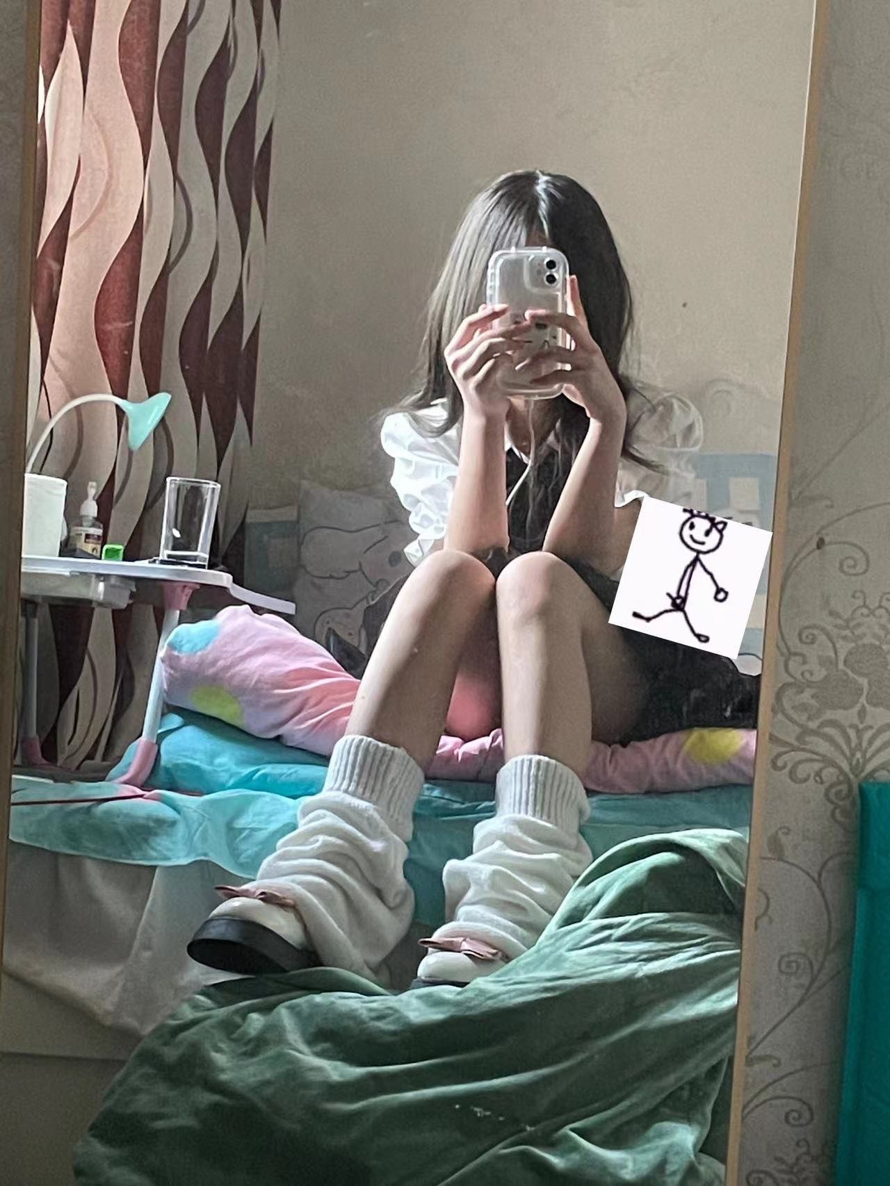 高颜值萝莉学妹