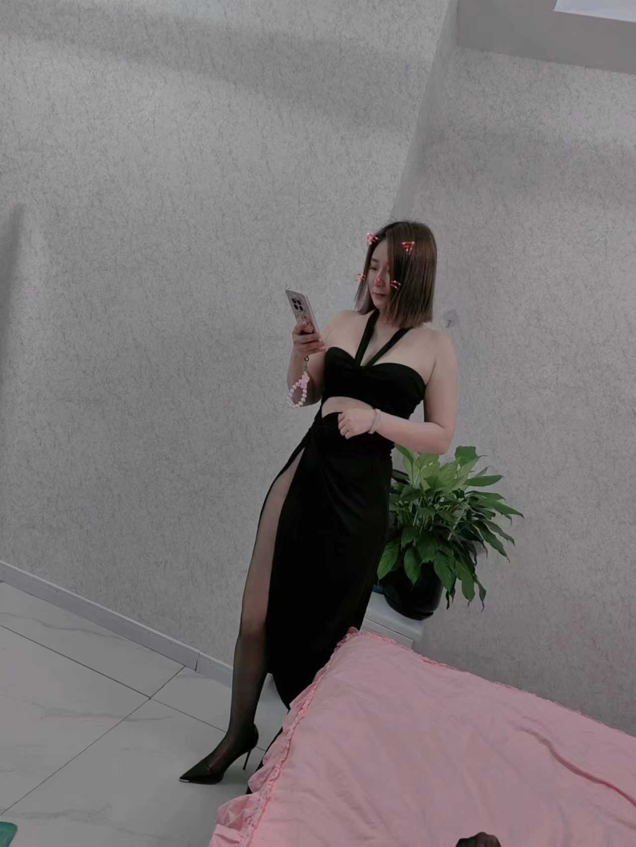 干起来贼爽的性感少妇