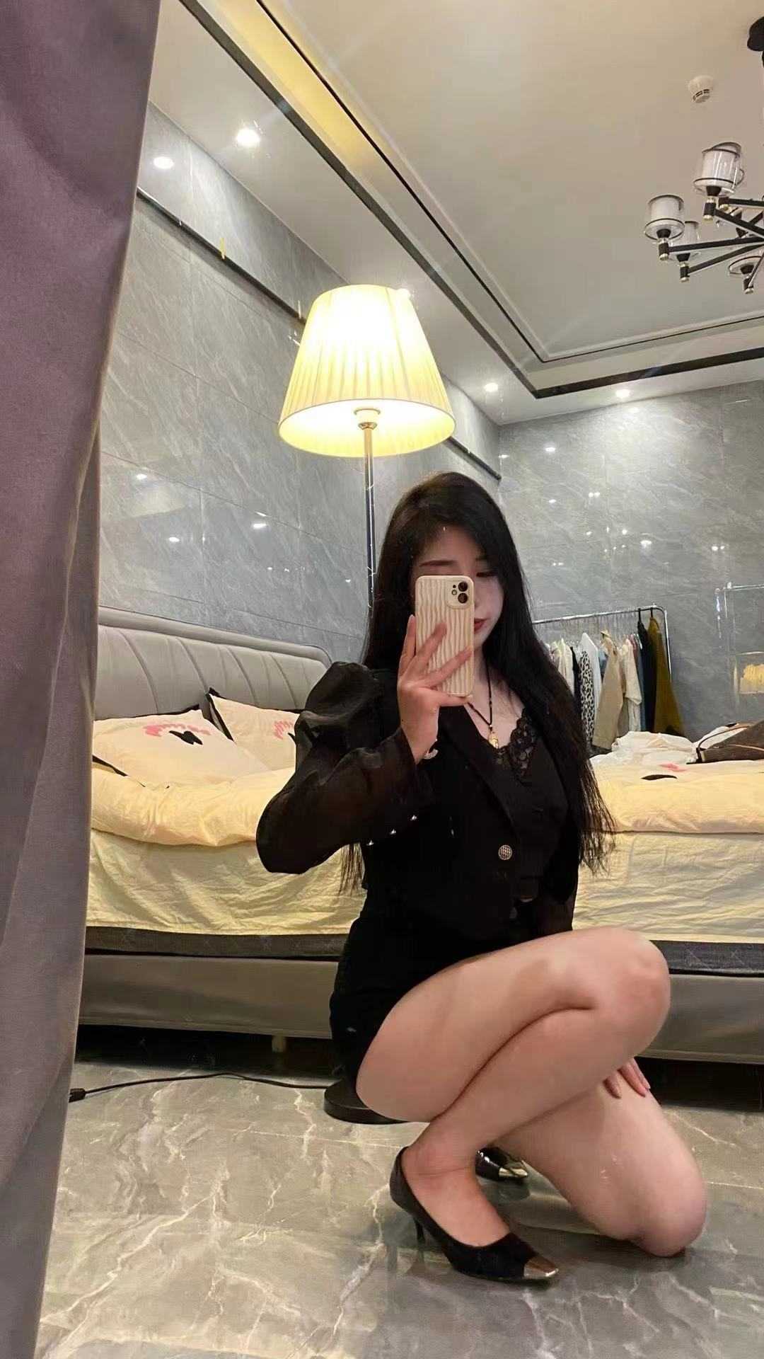 人很好不催 完事后也是留恋忘返