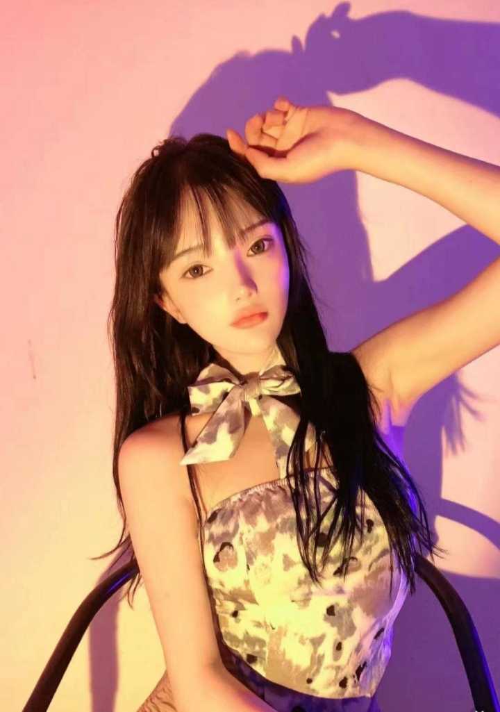 口技不错，干的时候sao的很