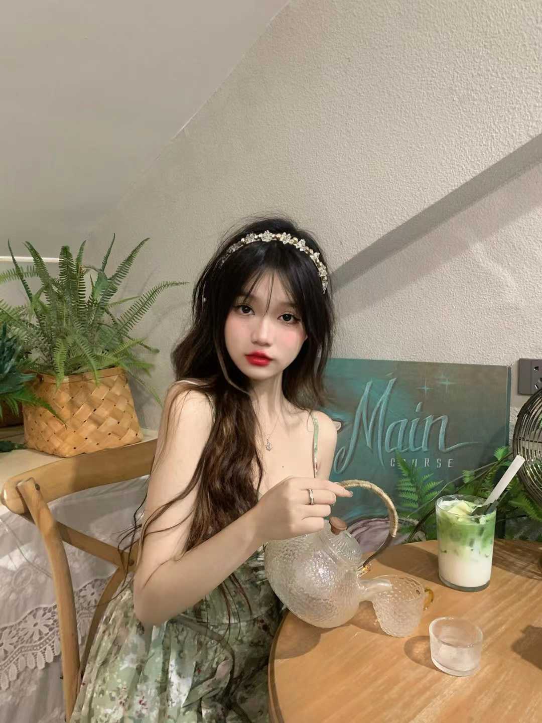 年轻嫩妹刚下海值得多刷