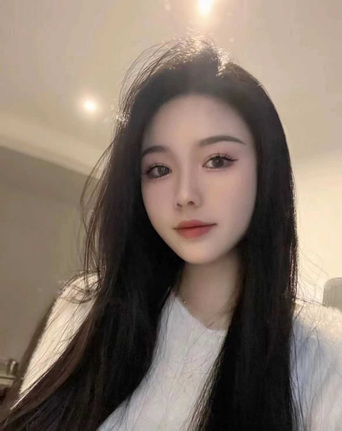 身材非常好，各种姿势都能玩