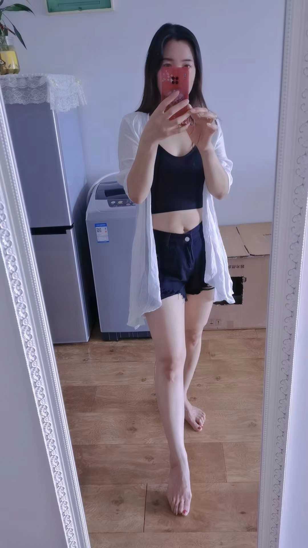 性价比高的妖娆少妇