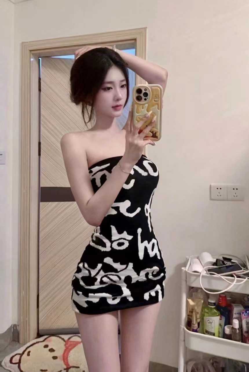 西城性感御姐婷婷