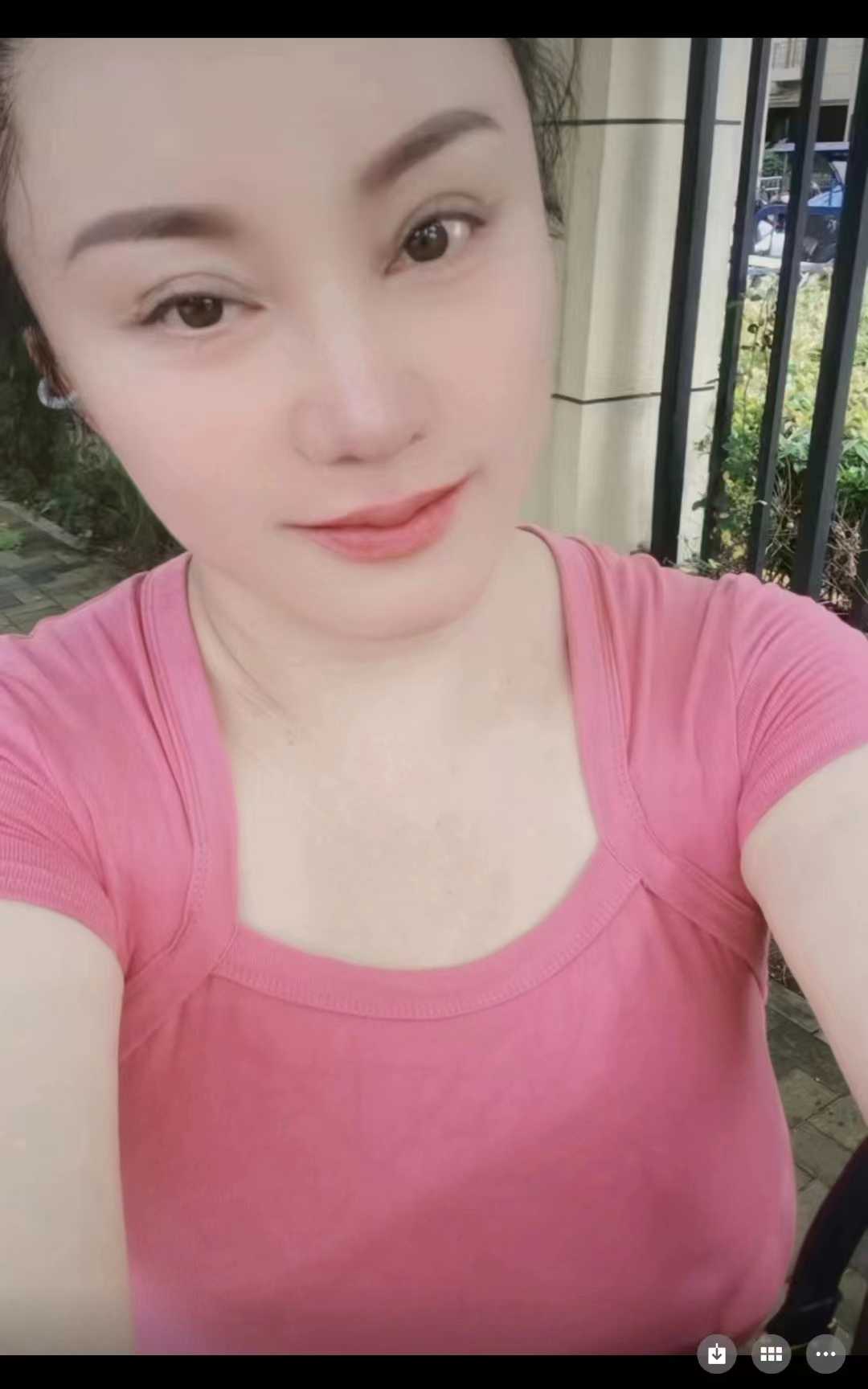 姐姐胸大，主动很配合