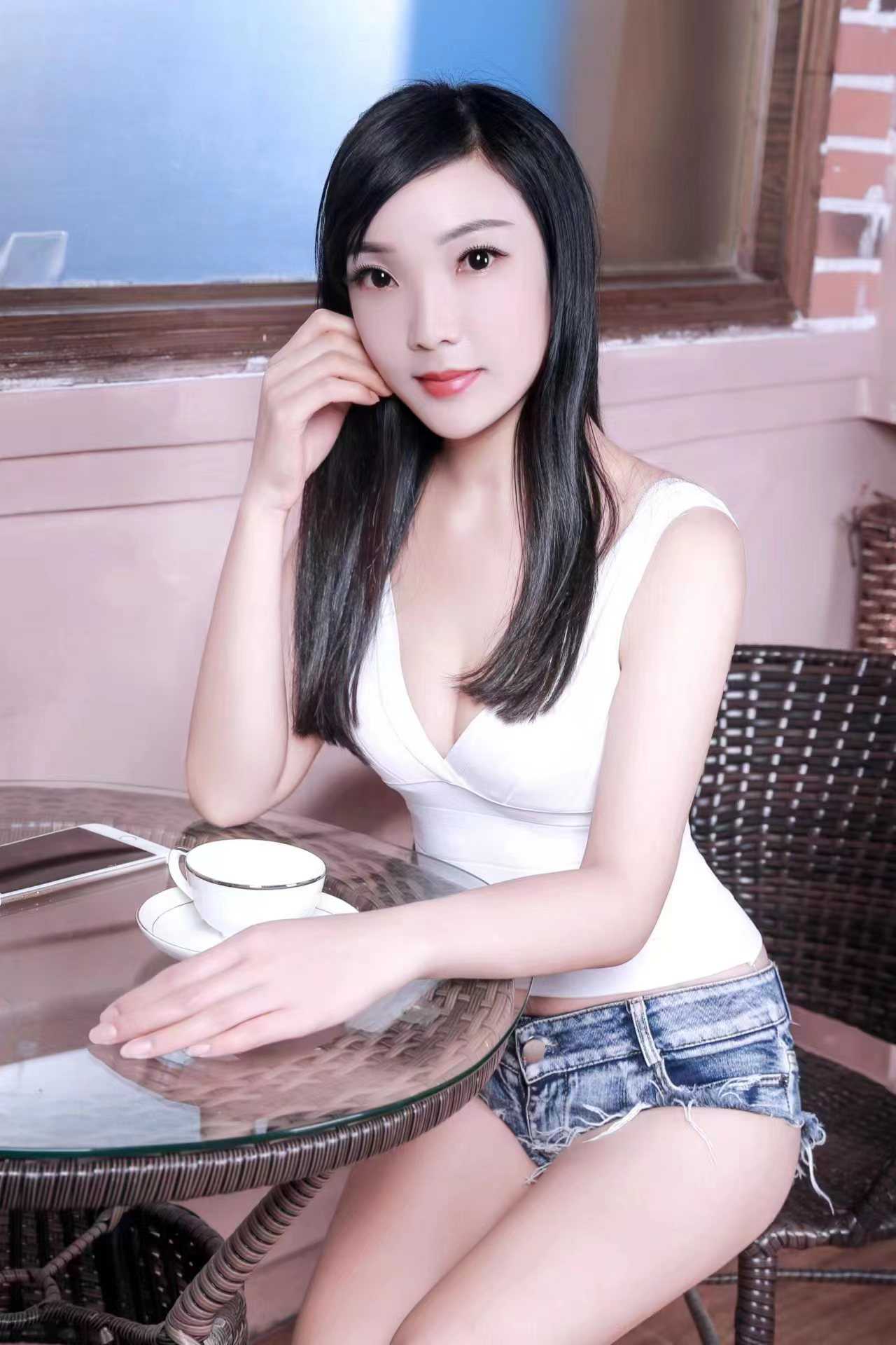 主动配合各种 pa~pa姿势