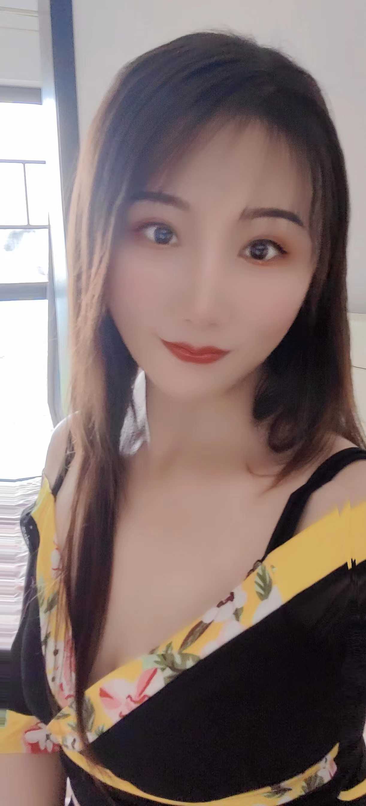 这磨人的小妖精 让我流连忘返