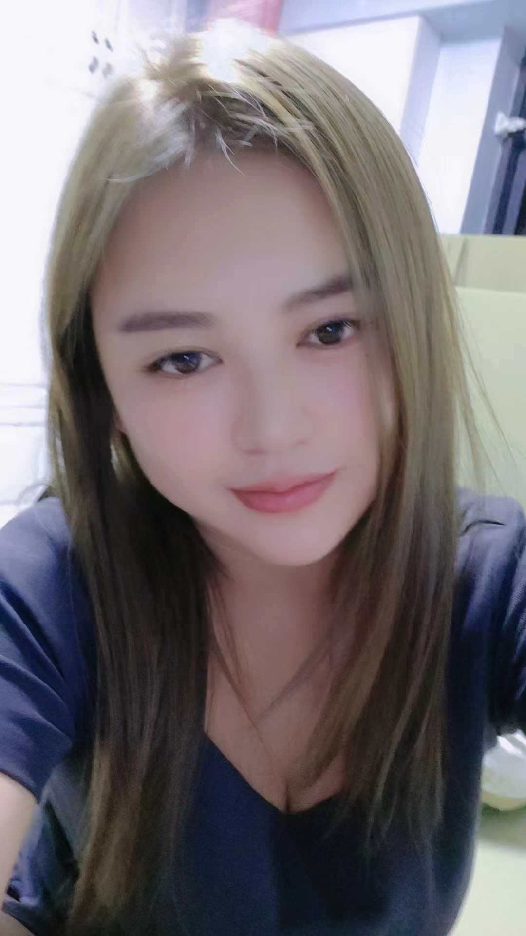 在床上很开放，kh也很棒