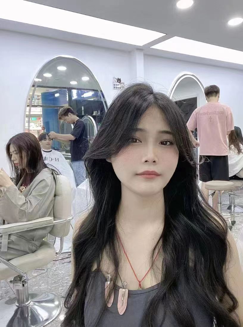 奶子大，气质很好