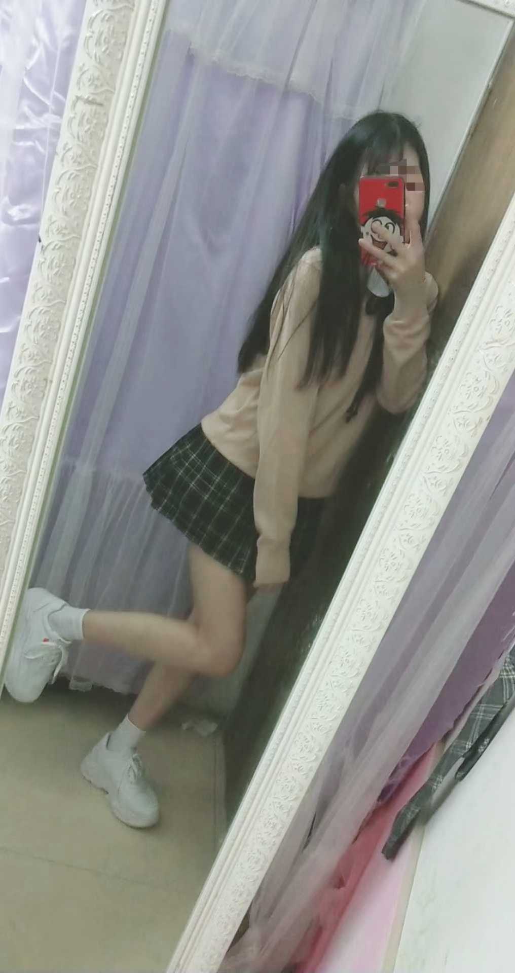 外表萝莉内在小sao的妹妹