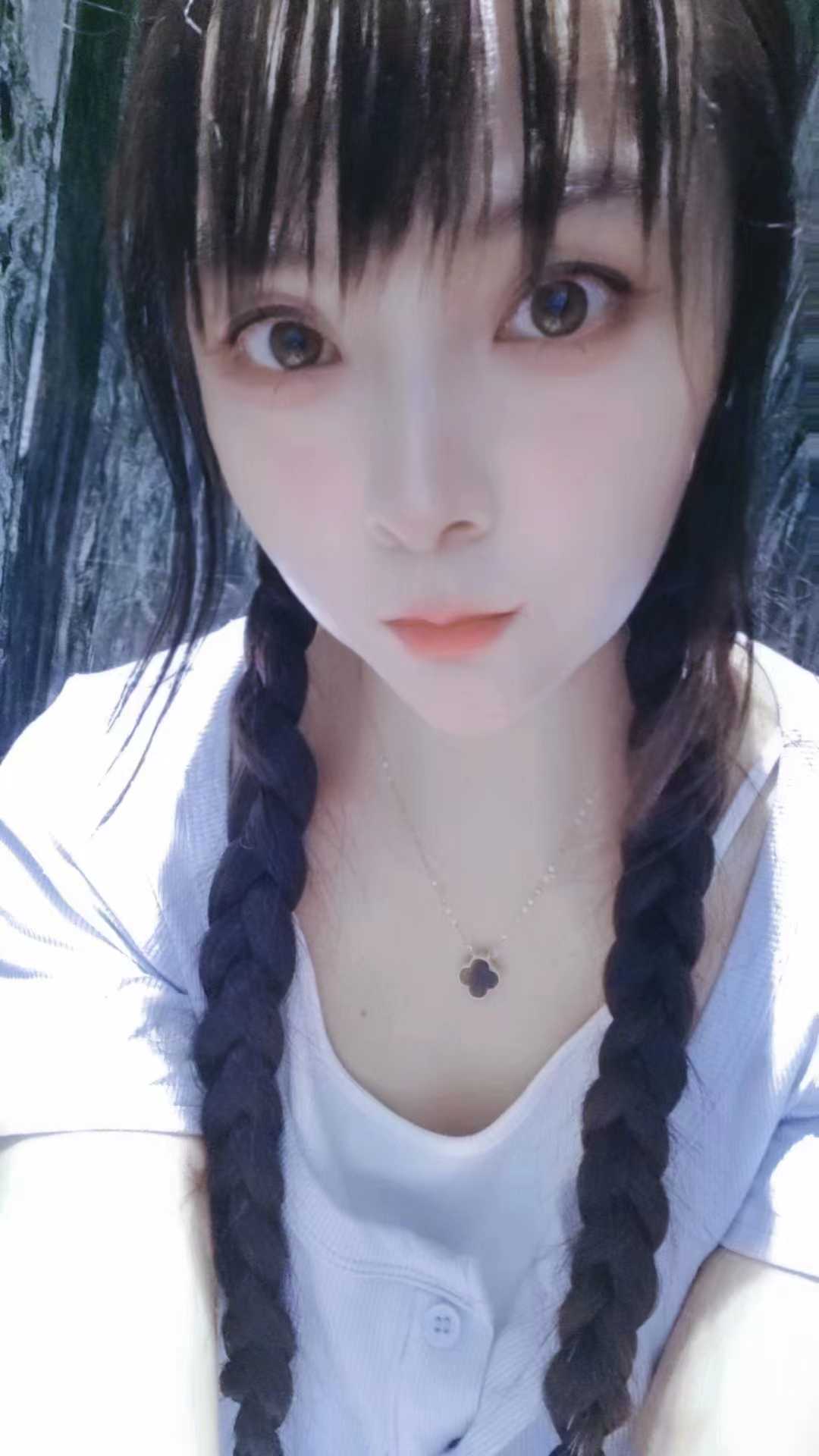 年轻小妹妹，水多嫩