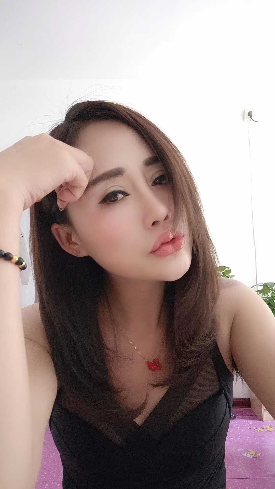 性价比高技术好的妖娆少妇