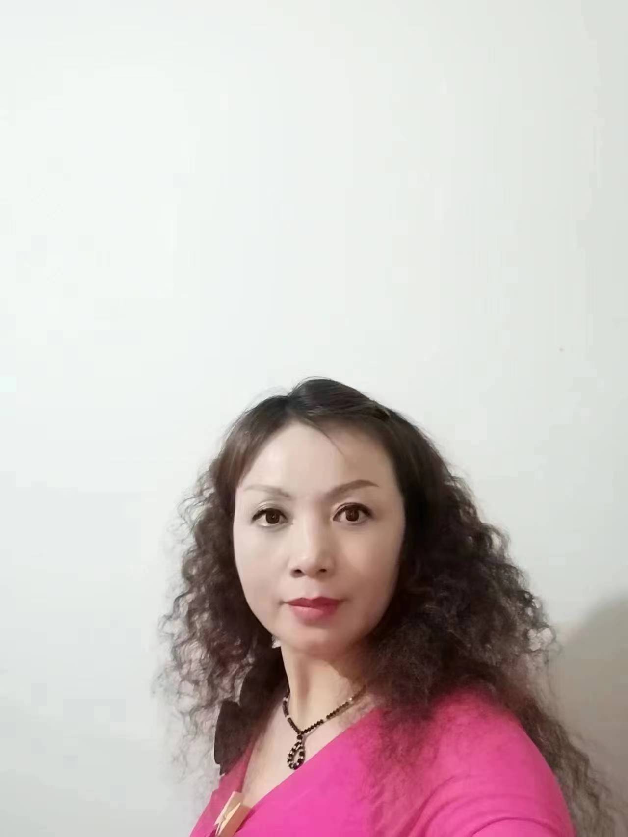 丰满大胸熟女一枚