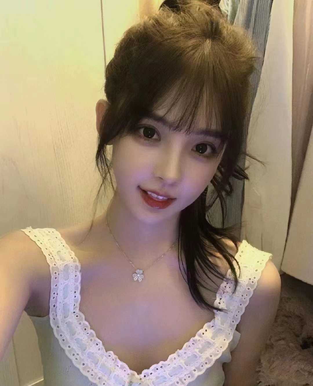 人很温柔，有种女友的感觉