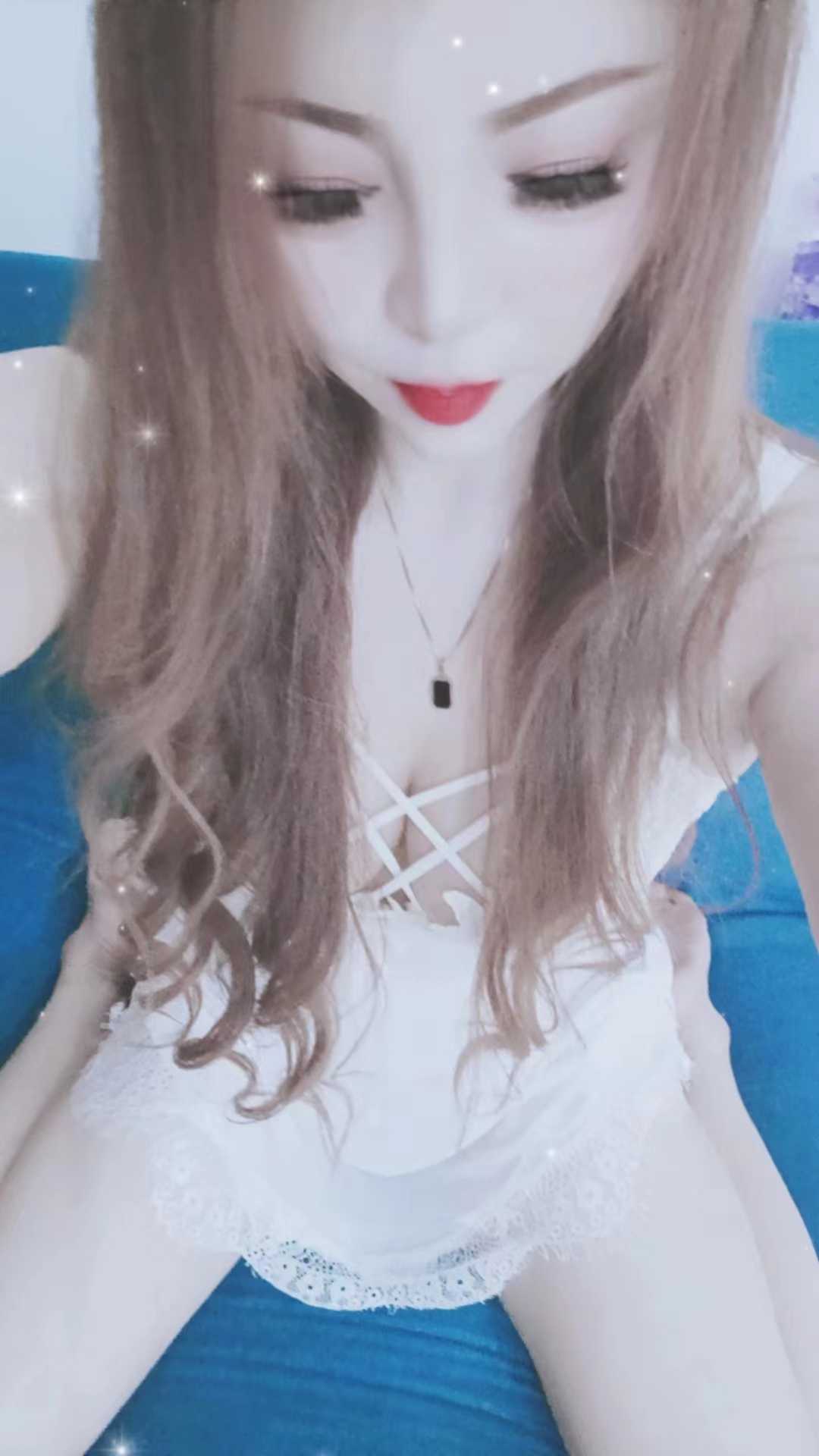 酥胸柔臀慢推，WT花式360吹箫