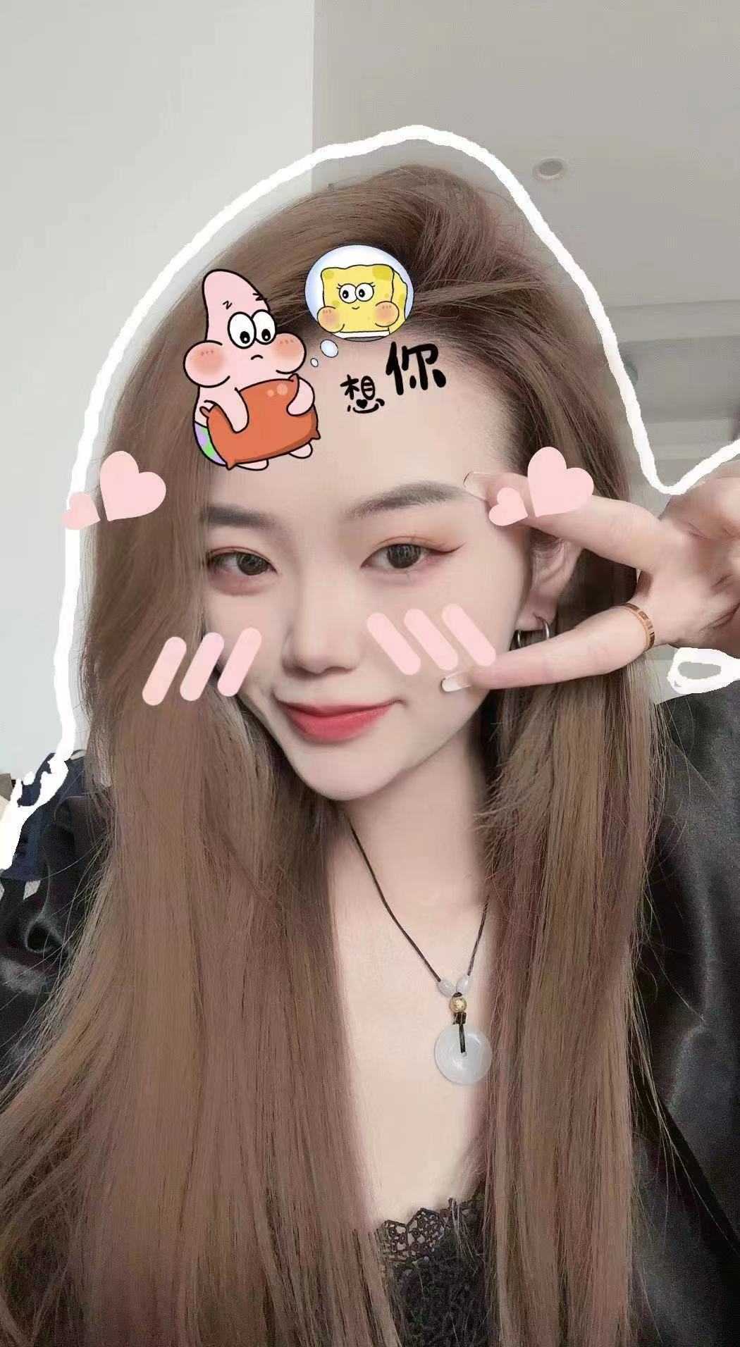 很有颜值的小姐姐