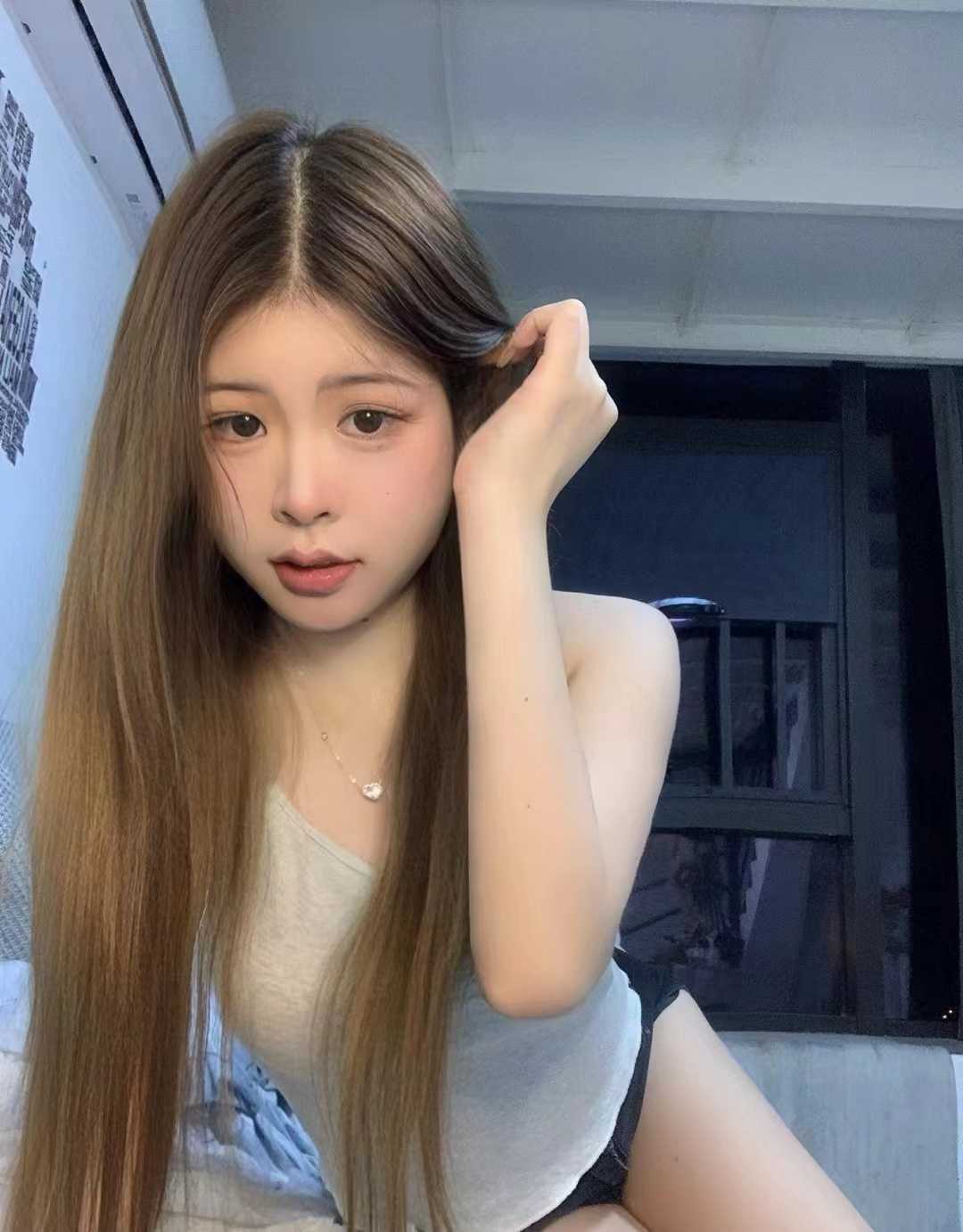 胸很大很软，服务很棒