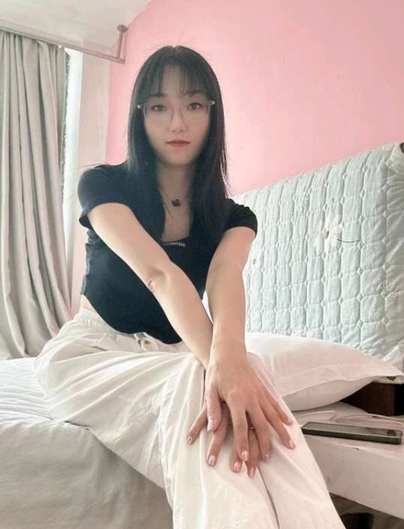 青年路平易近人温柔小仙女