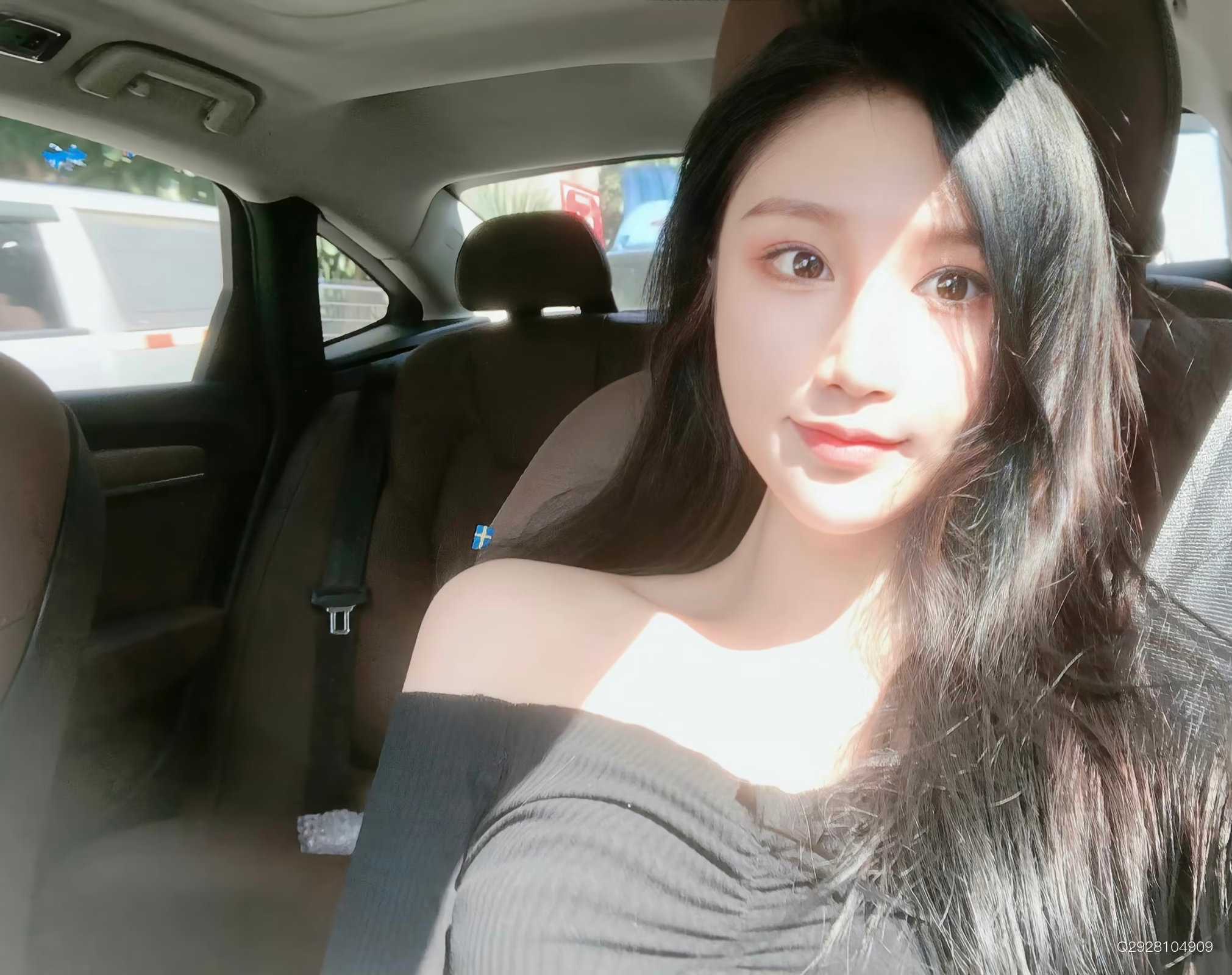 天河邻家姐姐款