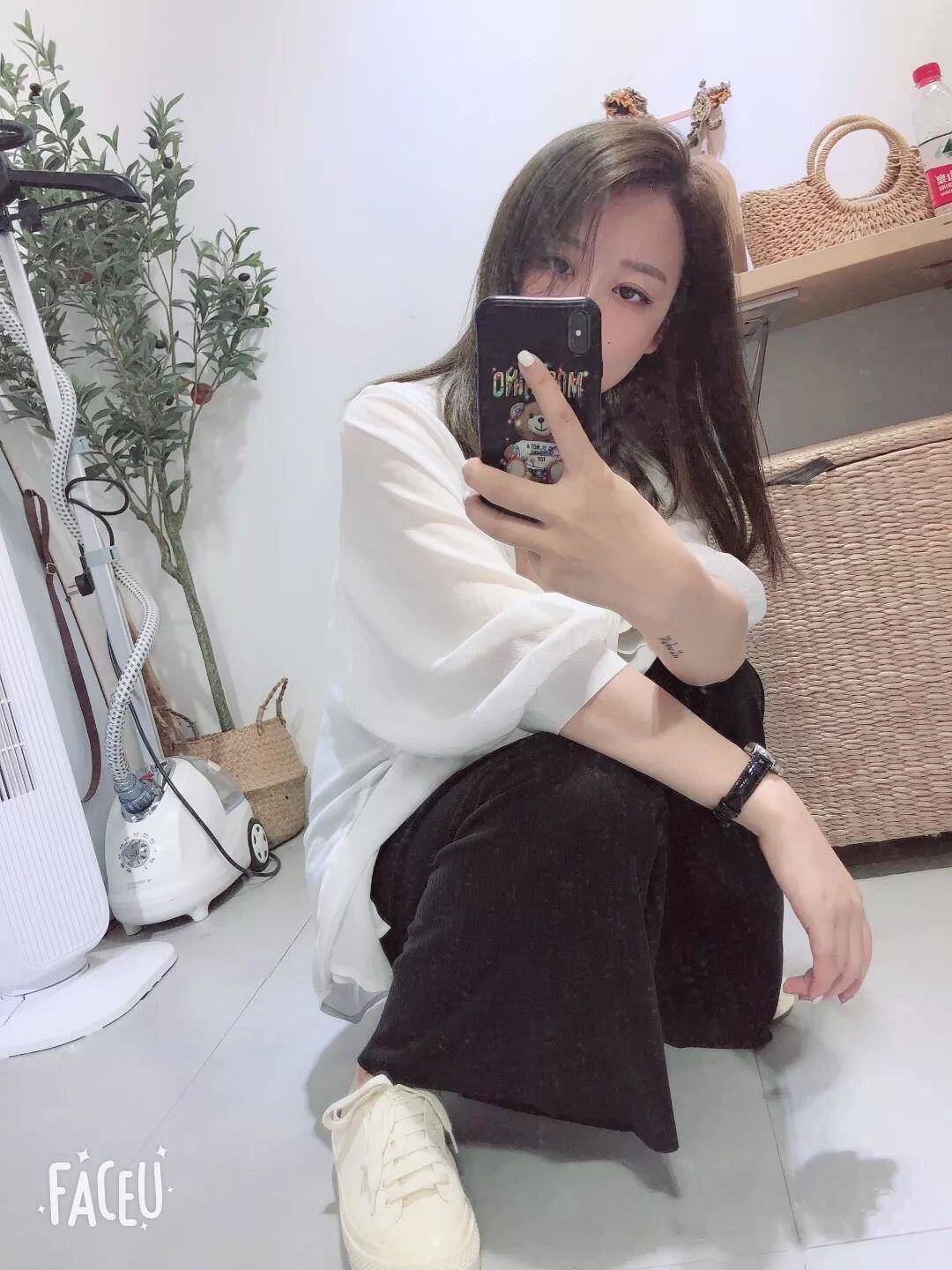 锦江绿地468性感魅惑妹子