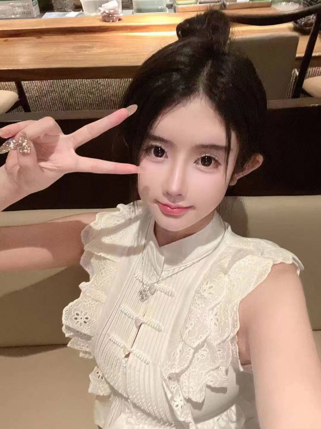 奶子随便揉，很紧