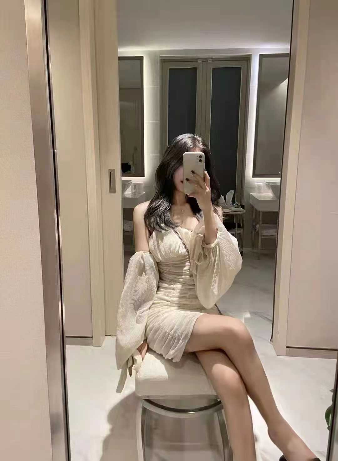 姿势很配合，搞得我越玩越带劲