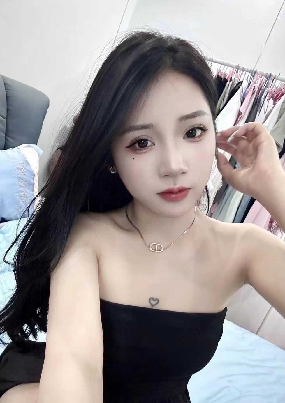 很紧 很深，颜值很不错