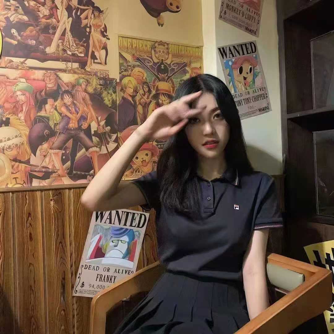 态度颜值身材都不错
